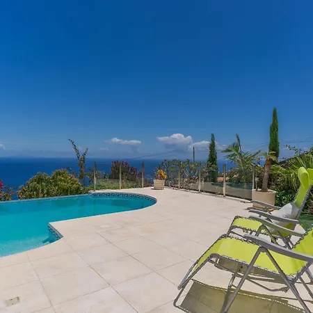 Black Rock By Madeira Santa Cruz (Madeira)